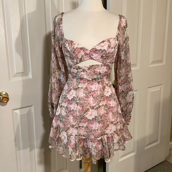 Saints + Secrets Floral Backless Dress Size XS in Like New Condition - Picture 1 of 10